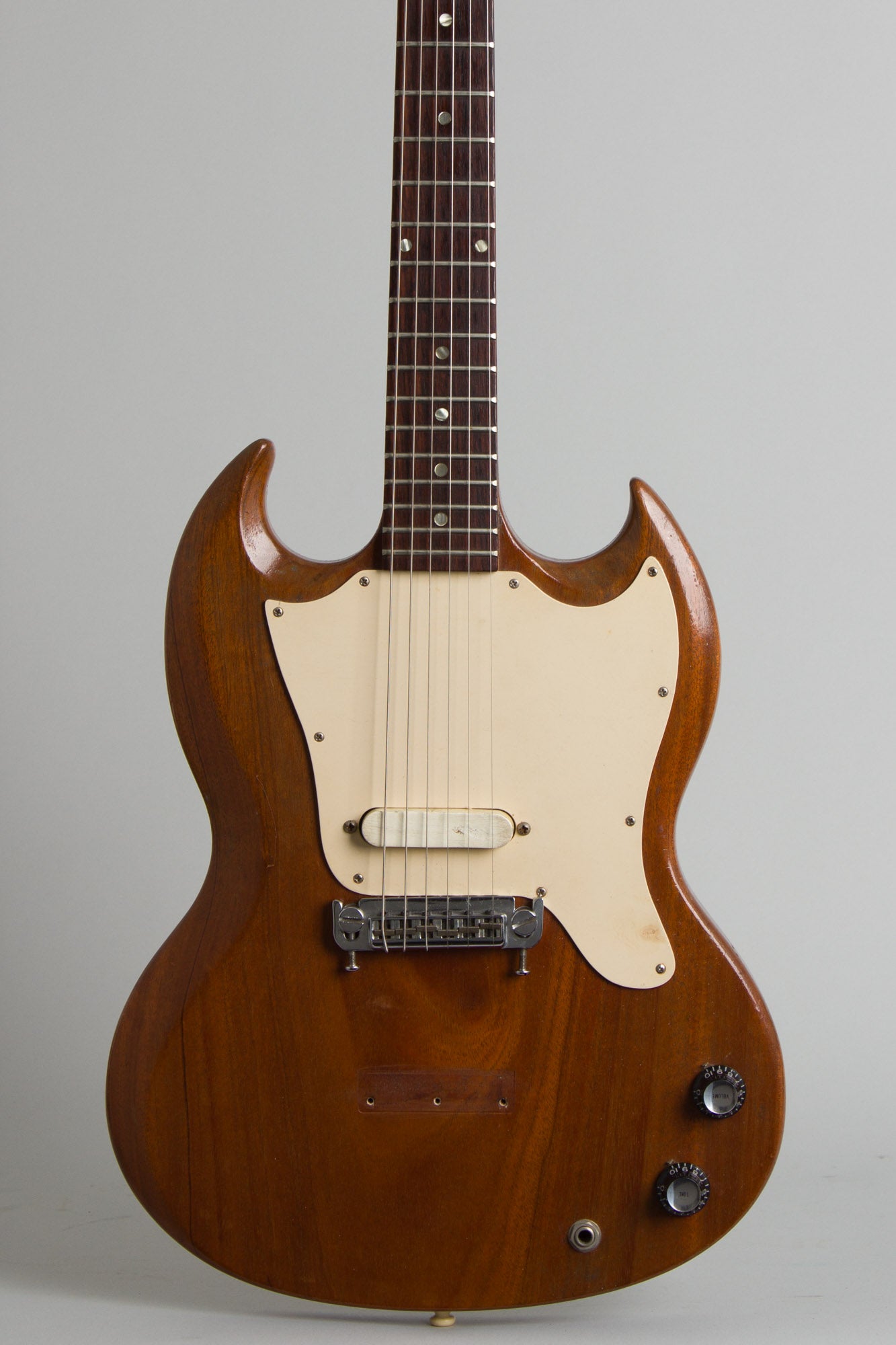 Gibson Melody Maker Solid Body Electric Guitar (1970)
