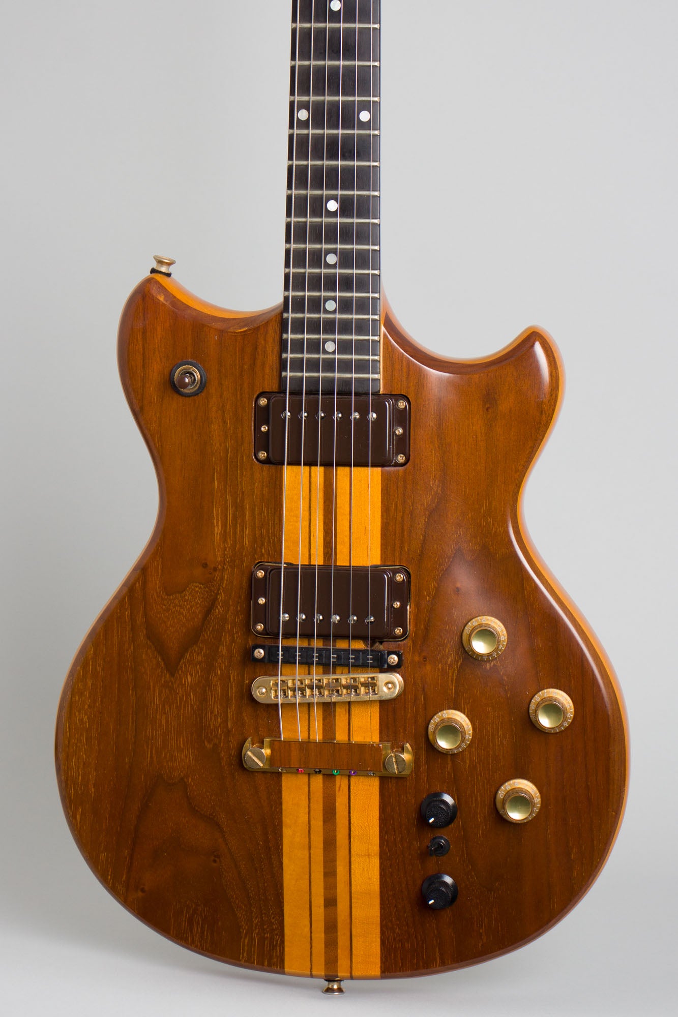 Roland GR-300 Polyphonic Guitar Synthesizer with G-808 Solid Body Electric Guitar (1982)