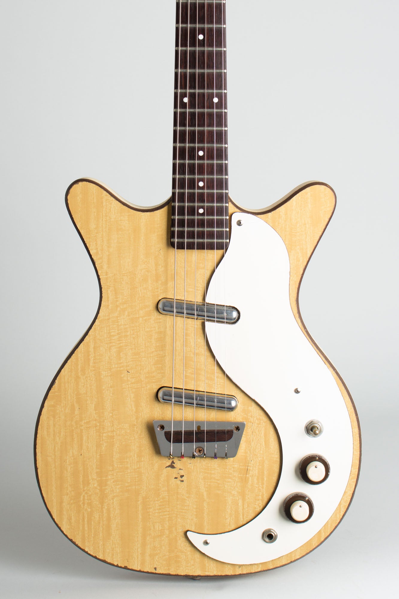 Danelectro Standard Model 5025 Semi-Hollow Body Electric Guitar (1960)