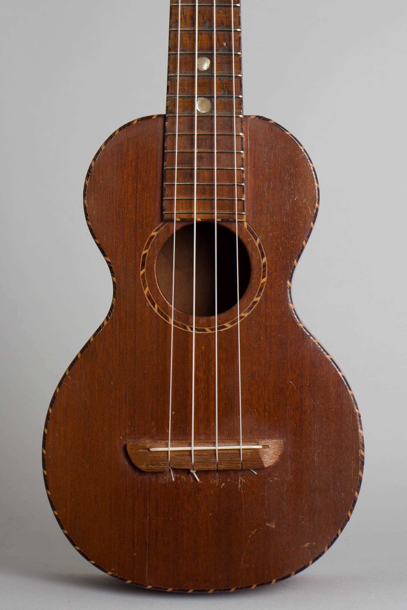 Schireson Brothers Hollywood Tenor Ukulele (1930)