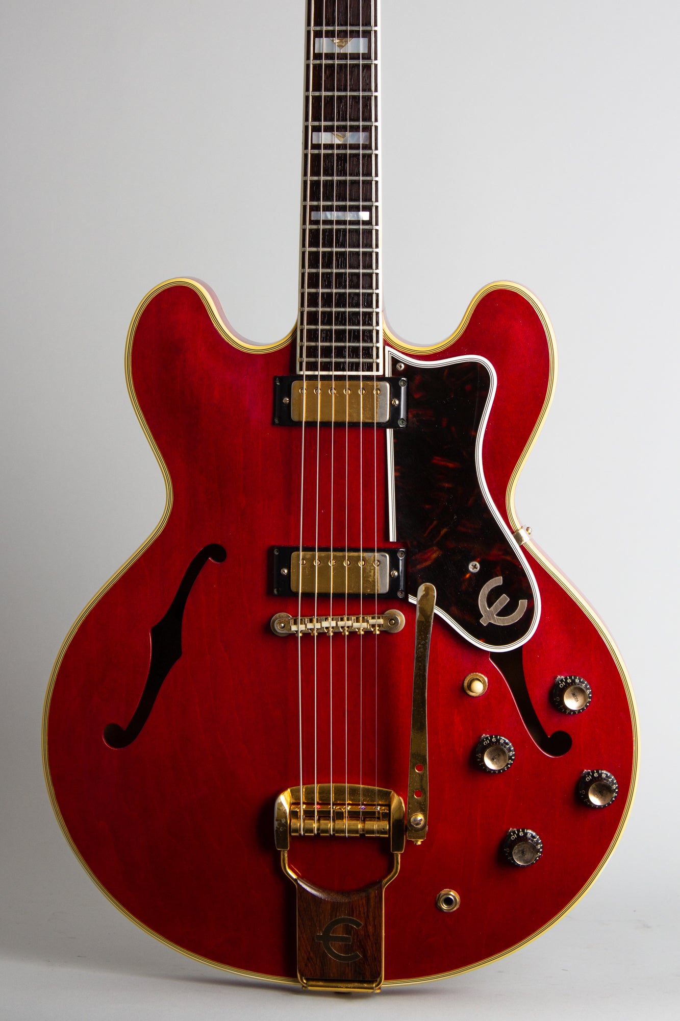Epiphone Sheraton E212TV Arch Top Semi-Hollow Body Electric Guitar (1962)