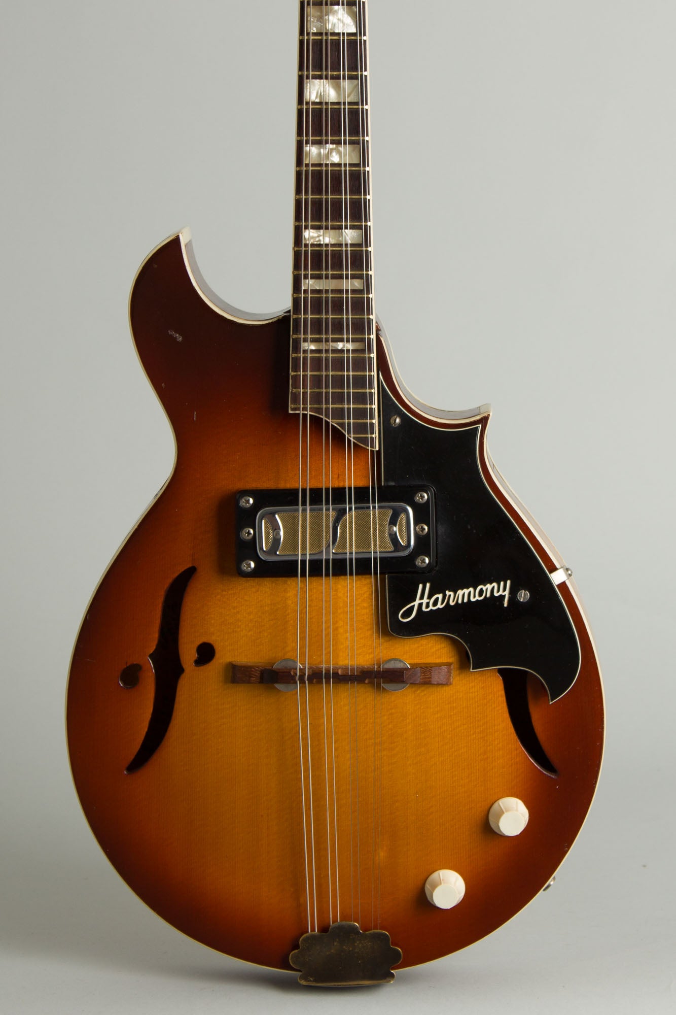Harmony H-35 Hollow Body Electric Mandolin (1970)