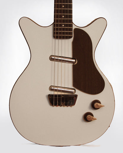 Danelectro Deluxe Model 6026 Semi-Hollow Body Electric Guitar (1959)