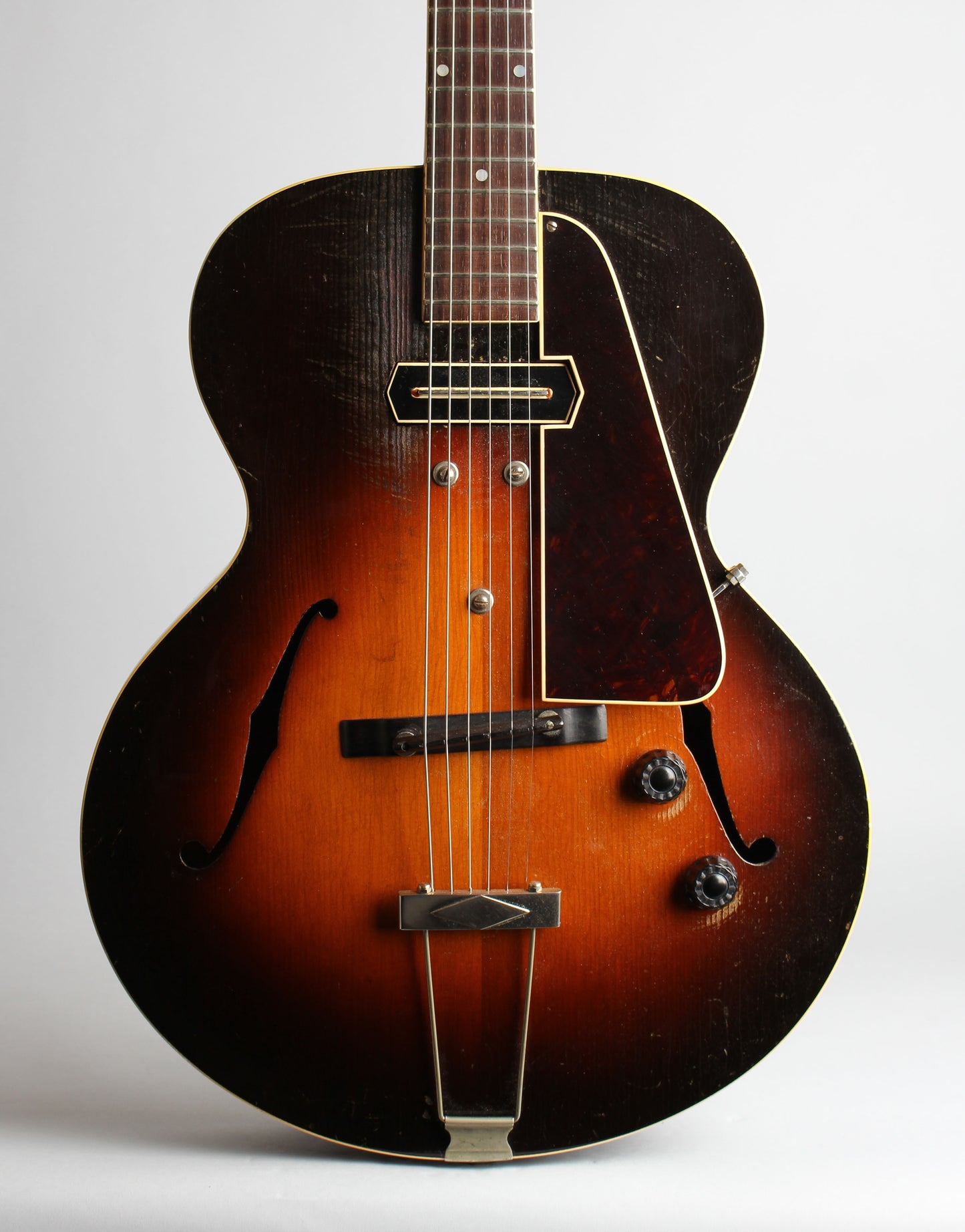 Gibson ES-150 Arch Top Hollow Body Electric Guitar (1937)