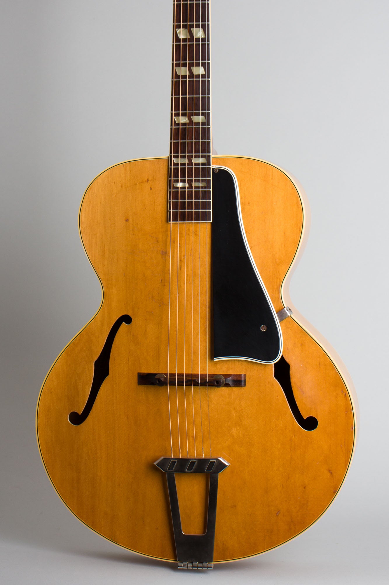 Gibson L-4N Arch Top Acoustic Guitar (1951)
