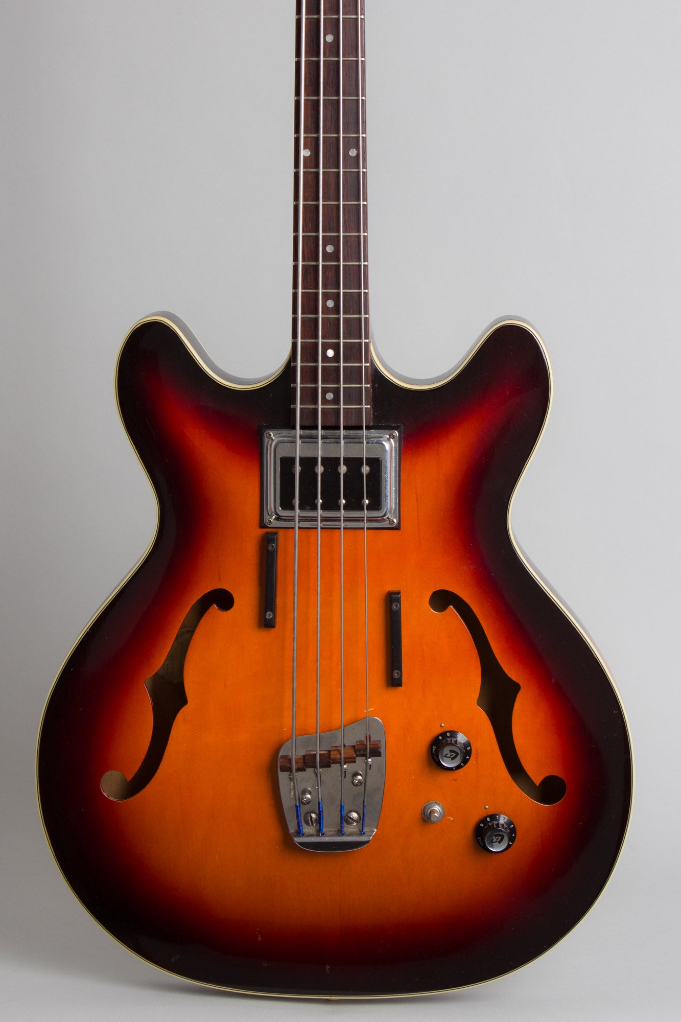 Guild Starfire Bass Semi-Hollow Body Electric Bass Guitar (1967)