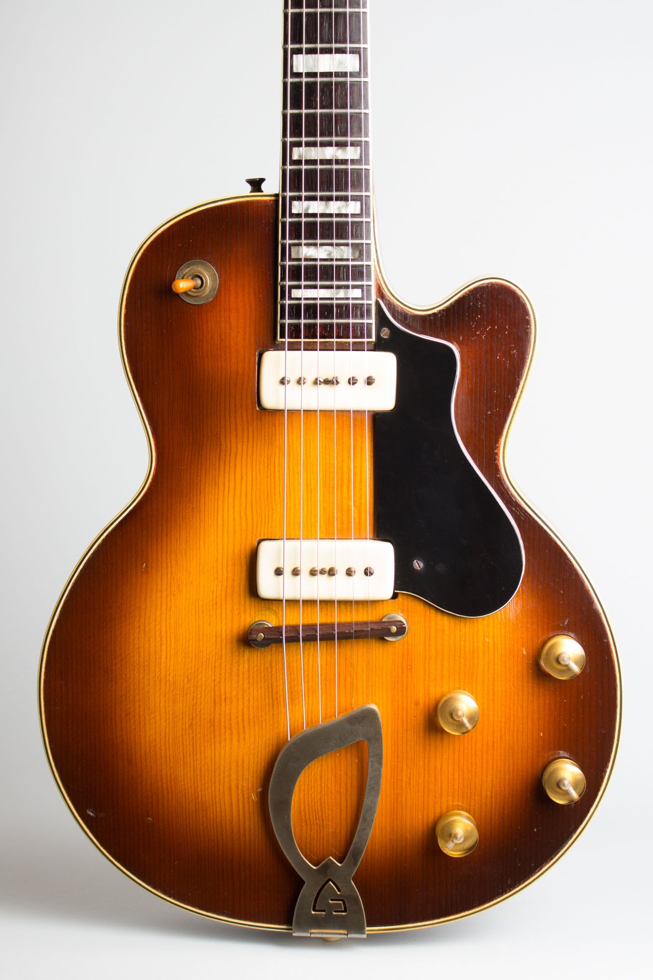 Guild M-75 Aristocrat Thinline Hollow Body Electric Guitar (1956)