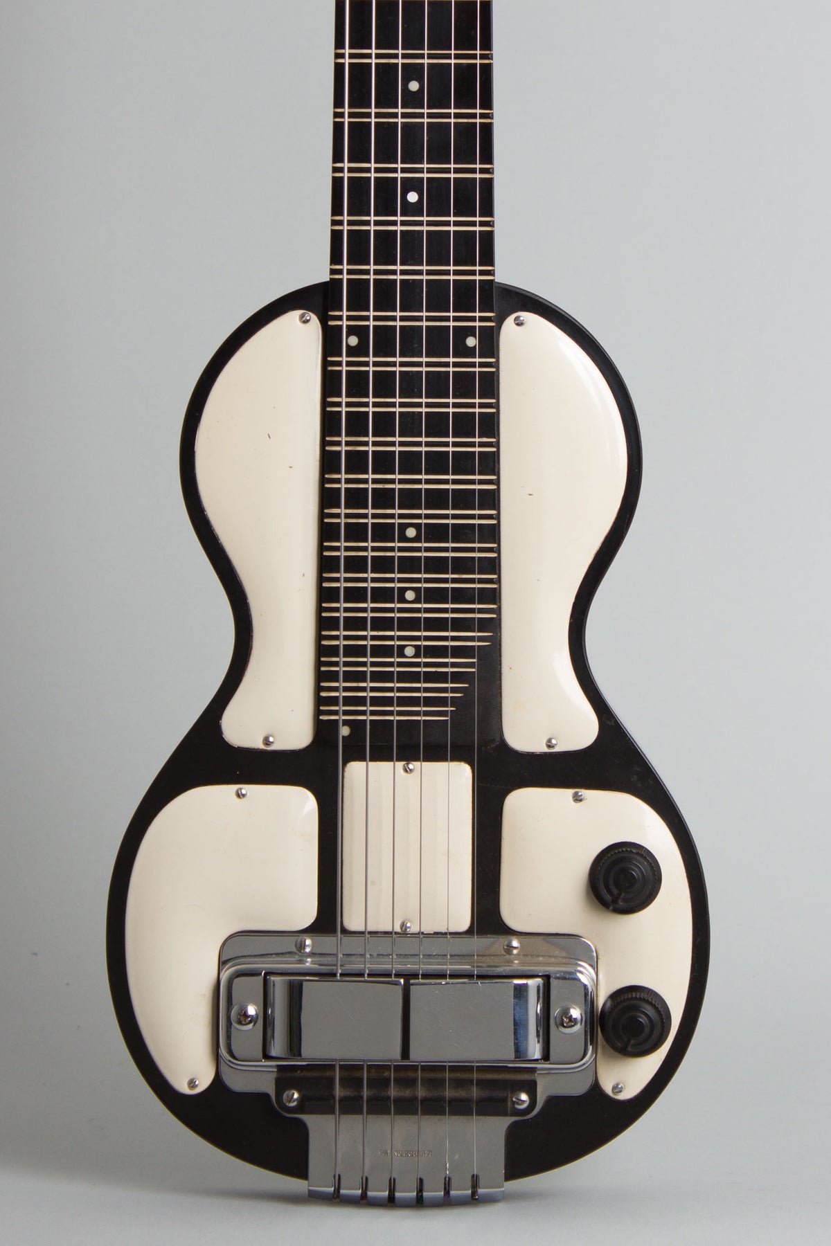 Rickenbacker Model B-6 Lap Steel Electric Guitar (1948)