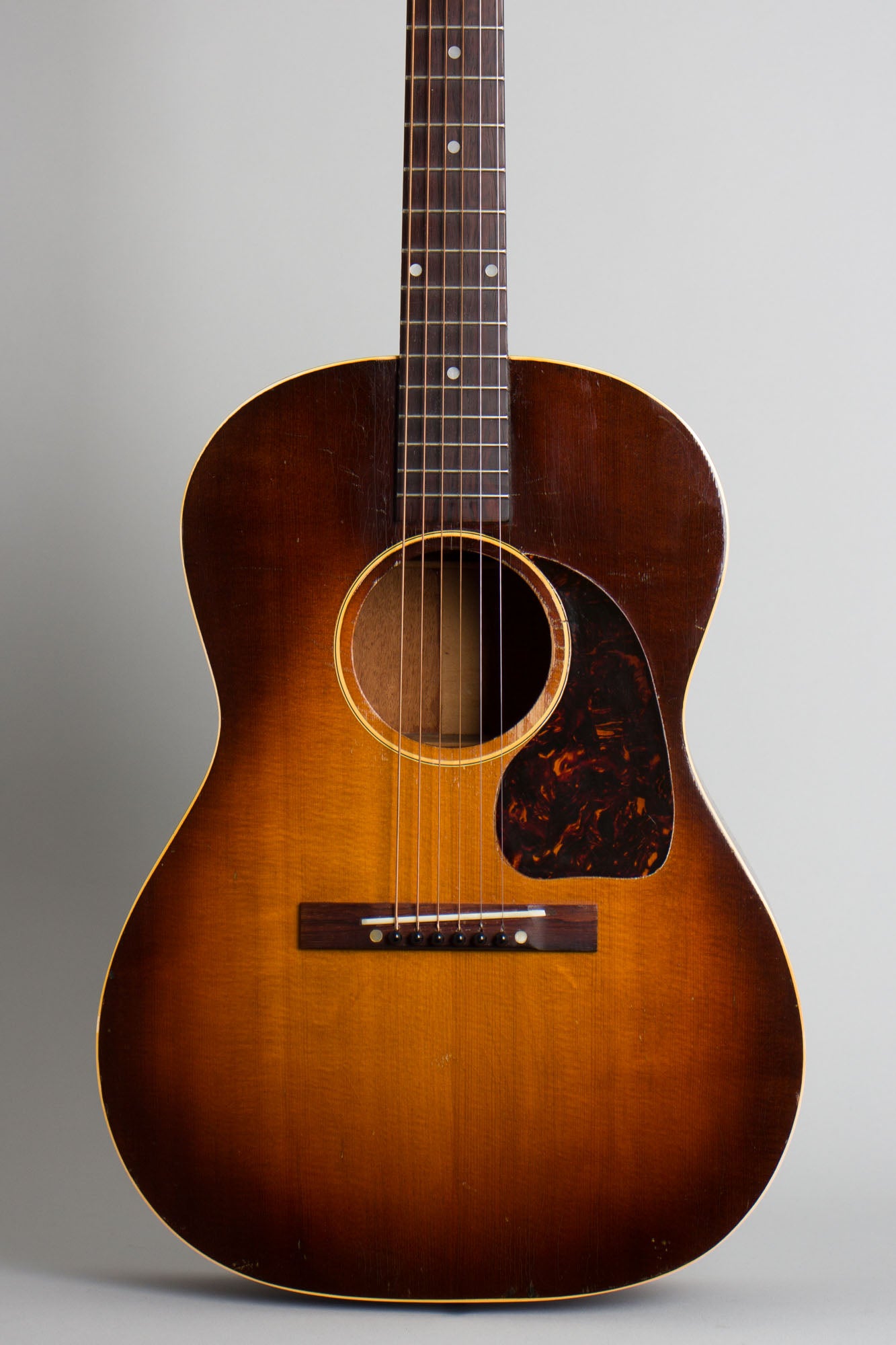 Gibson LG-2 Flat Top Acoustic Guitar (1948)