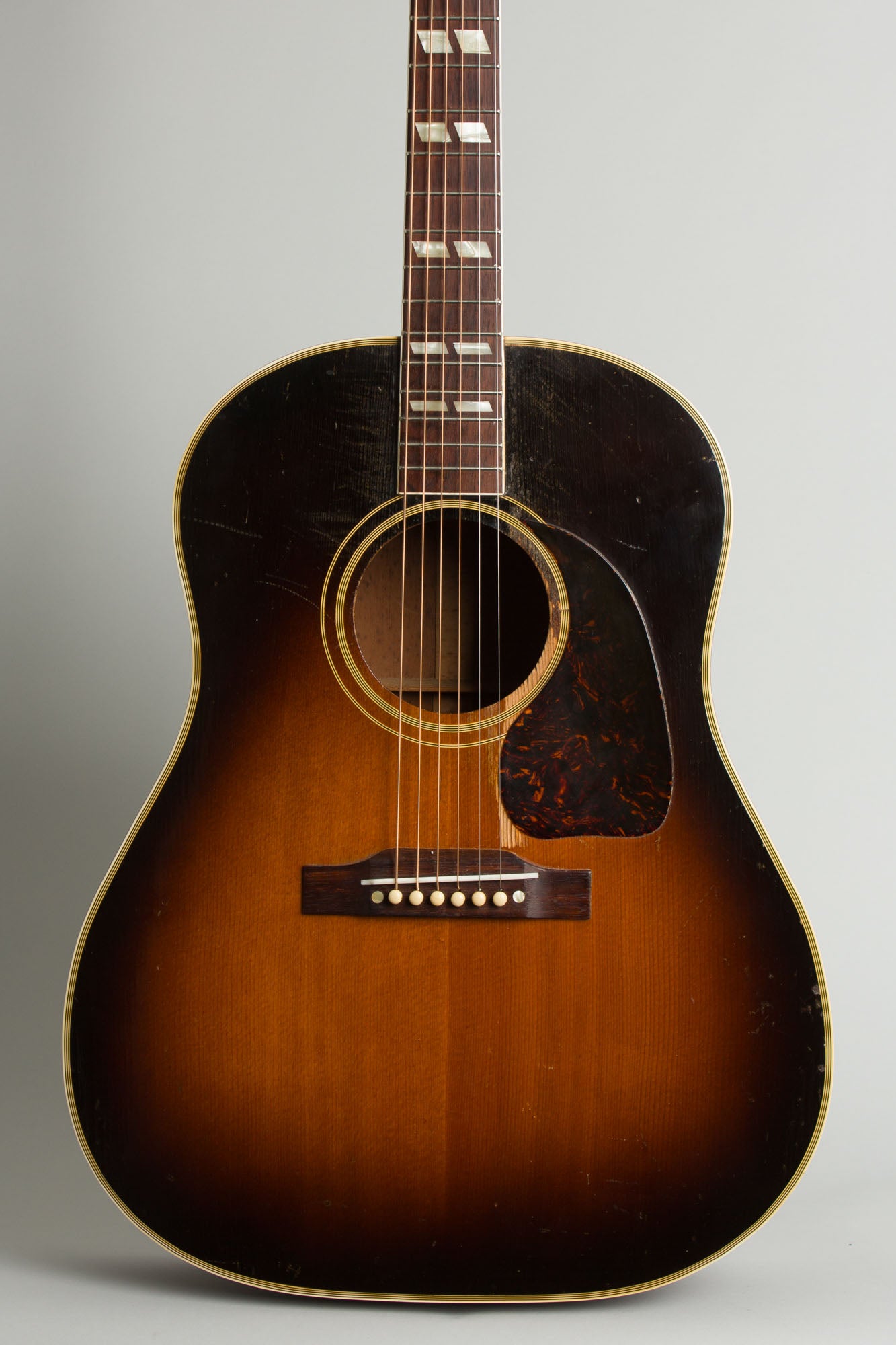 Gibson SJ Southern Jumbo Flat Top Acoustic Guitar (1948)