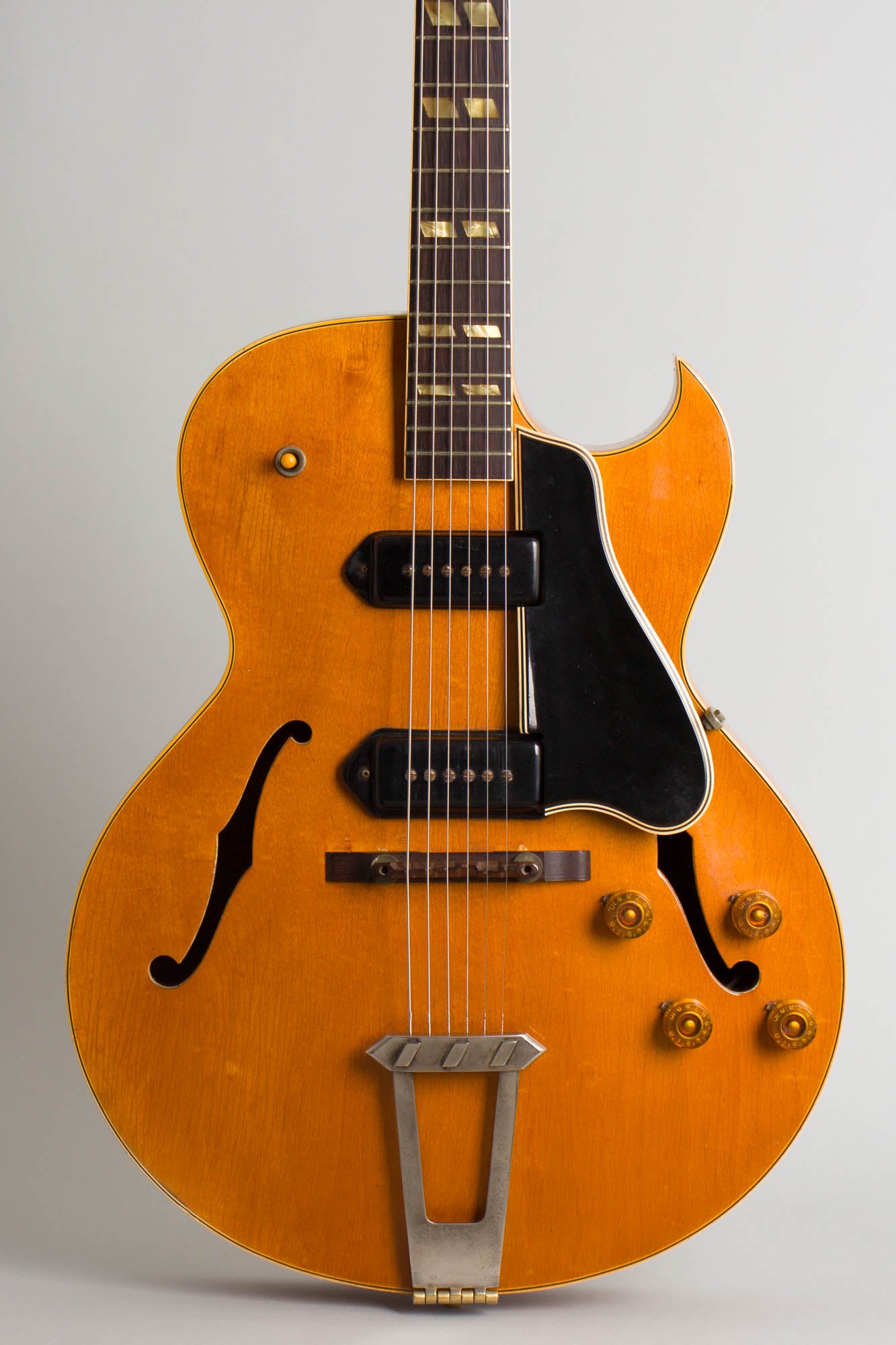 Gibson ES-175DN Arch Top Hollow Body Electric Guitar (1954)