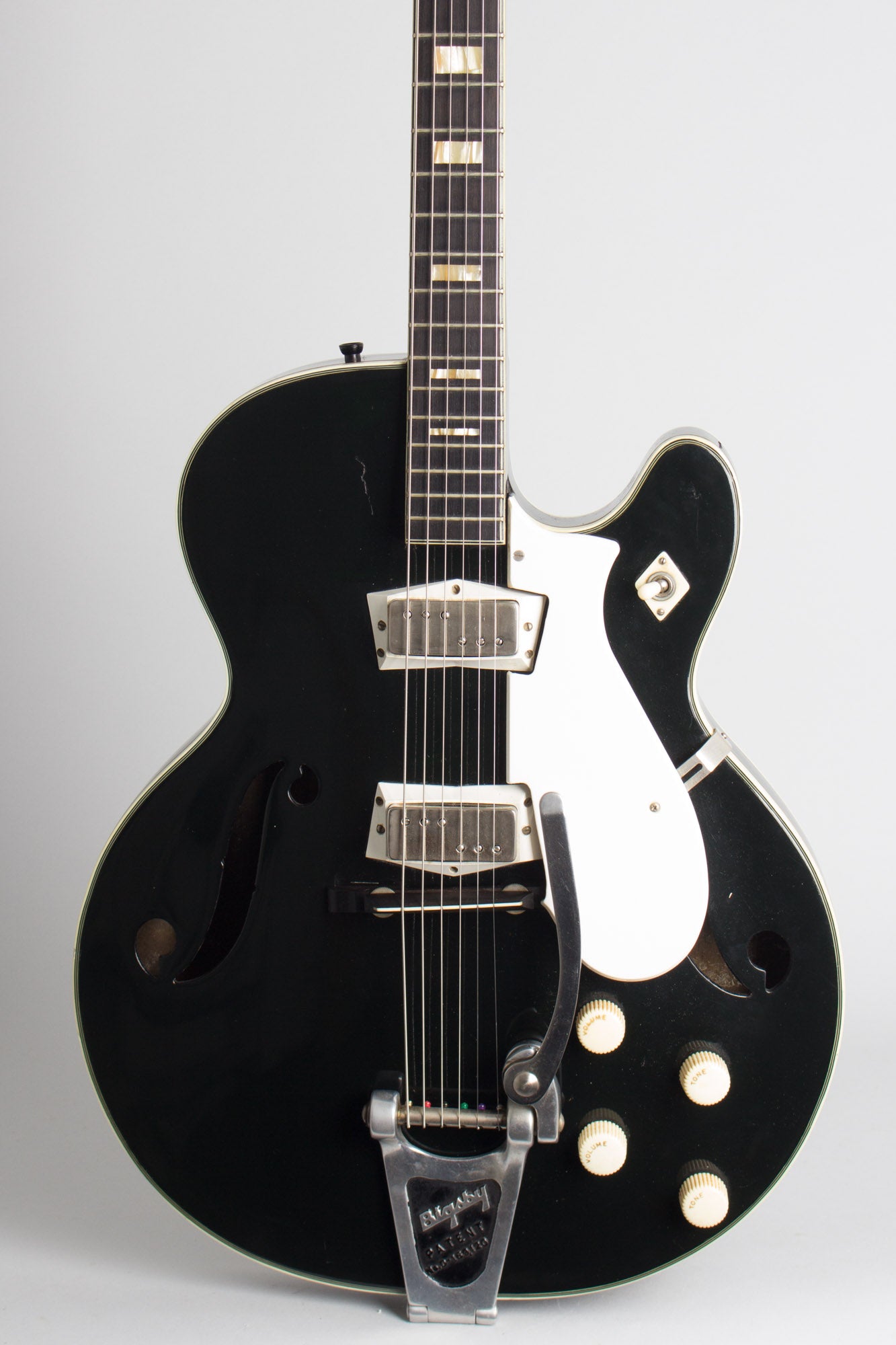 Harmony Silvertone Model 1446L Thinline Hollow Body Electric Guitar (1962)