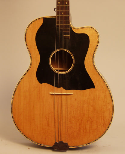 F. Benko Tambouritza
