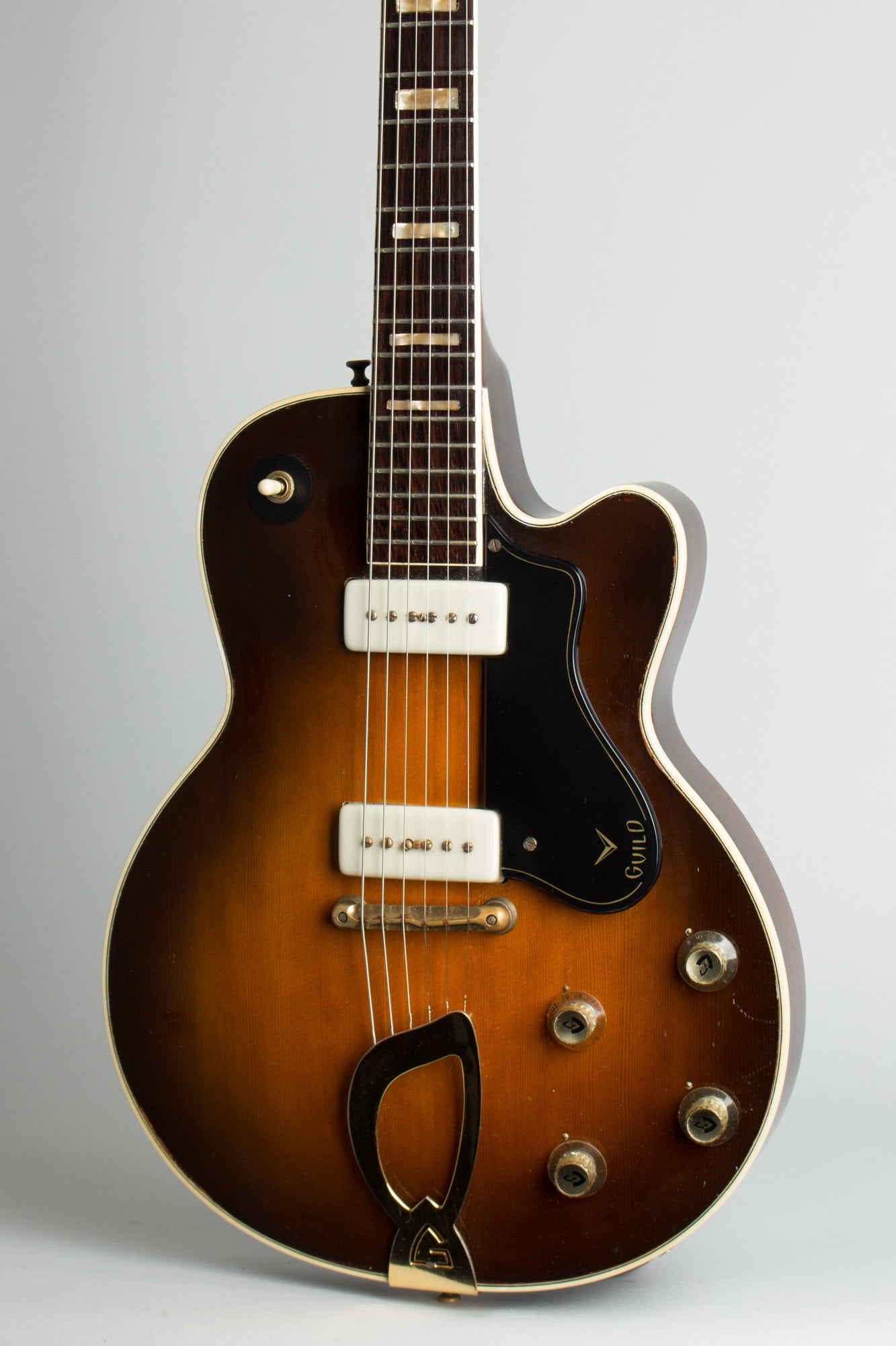 Guild M-75 Aristocrat Thinline Hollow Body Electric Guitar (1959)