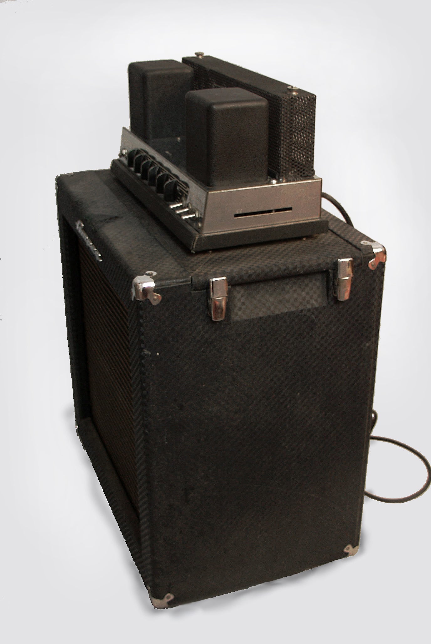 Ampeg B-15N Tube Bass Amplifier (1966)