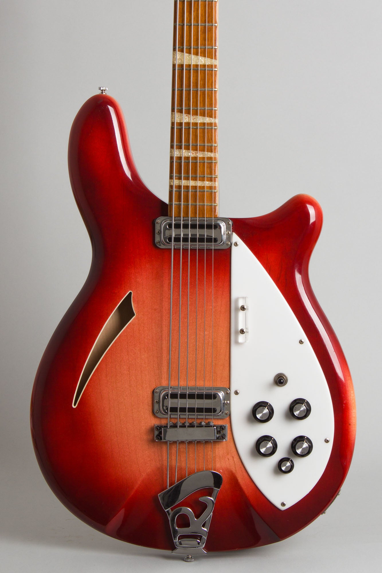 Rickenbacker 4005/6 6-string Semi-Hollow Body Electric Bass Guitar (1965)