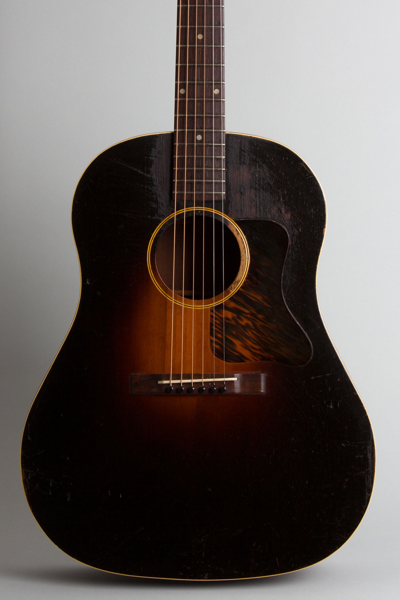 Gibson Jumbo Flat Top Acoustic Guitar (1934)