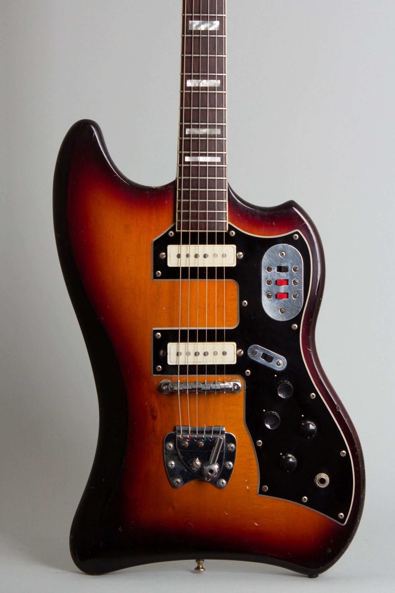 Guild S-200 Thunderbird Solid Body Electric Guitar (1966)