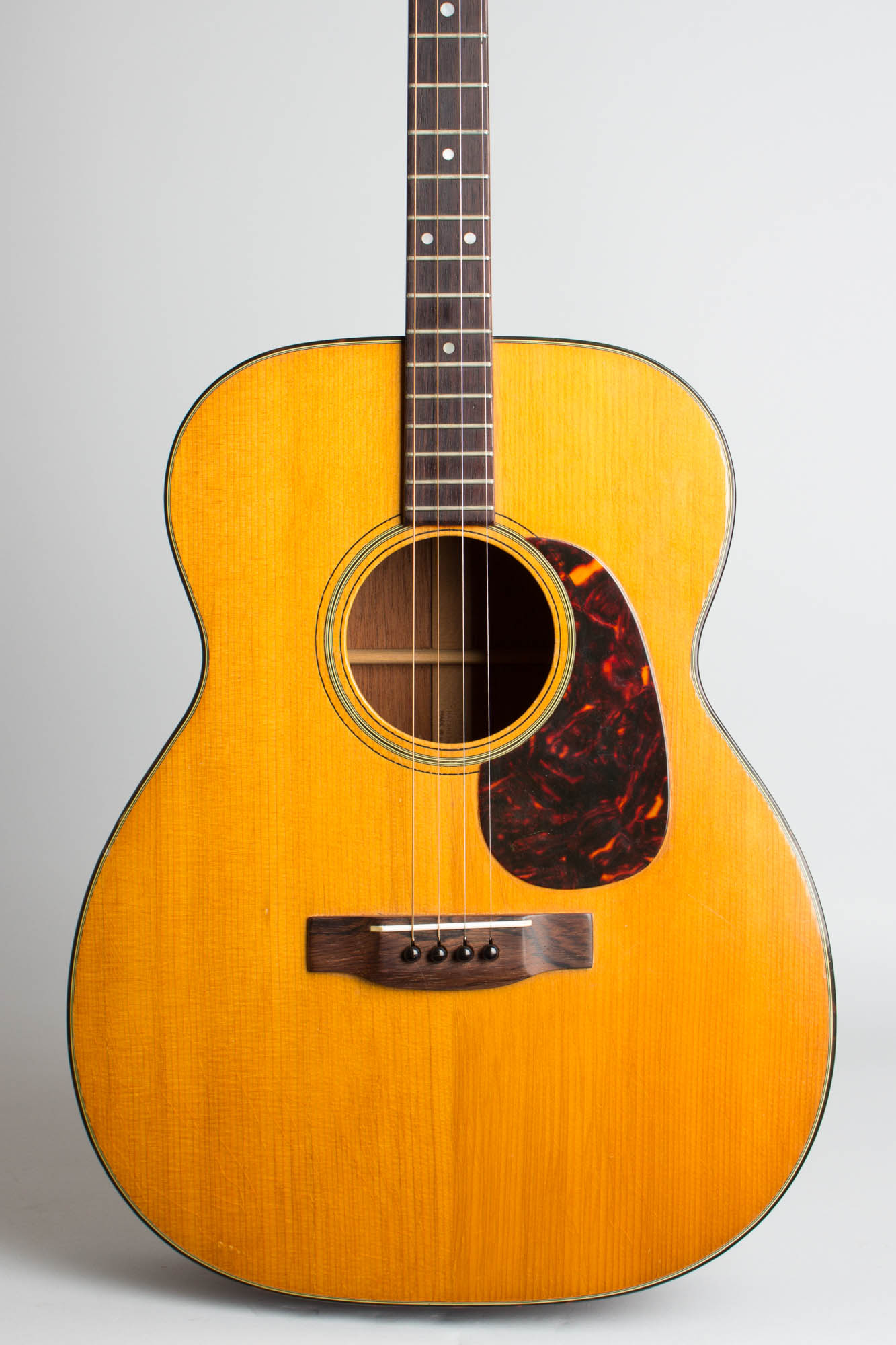 C. F. Martin 0-18T Flat Top Tenor Guitar (1962)