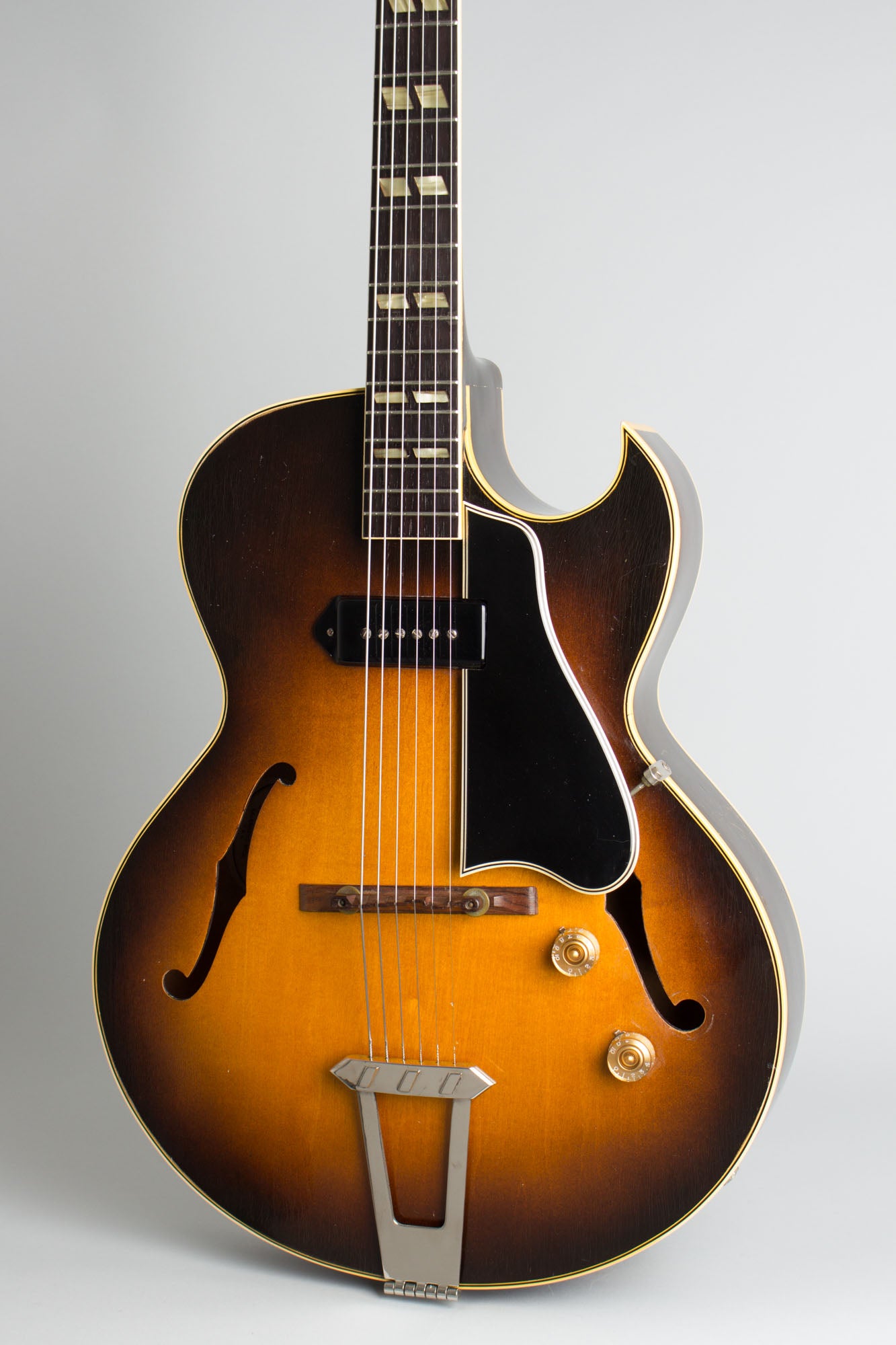 Gibson ES-175 Arch Top Hollow Body Electric Guitar (1951)