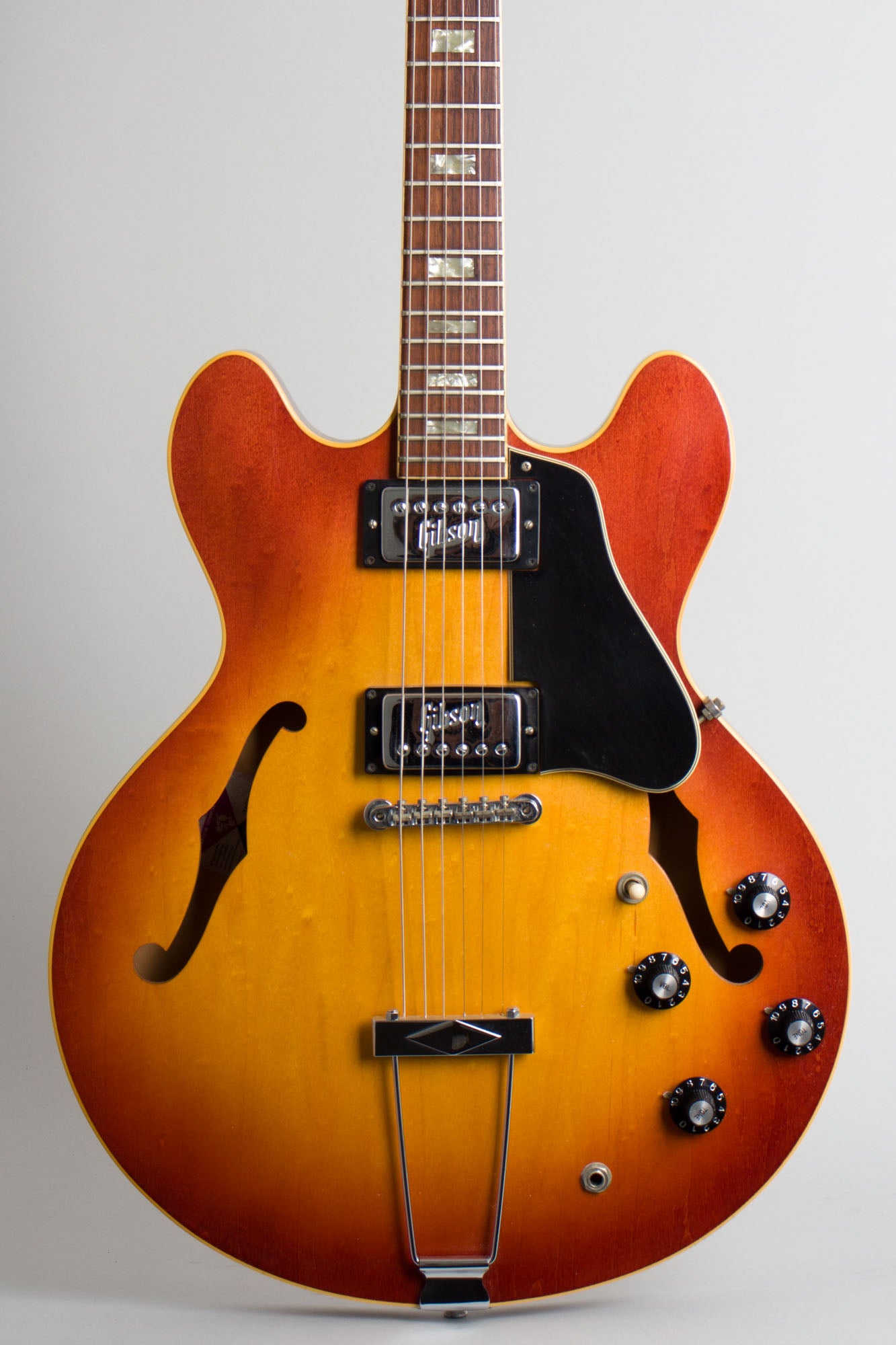 Gibson ES-335TD Semi-Hollow Body Electric Guitar (1972)