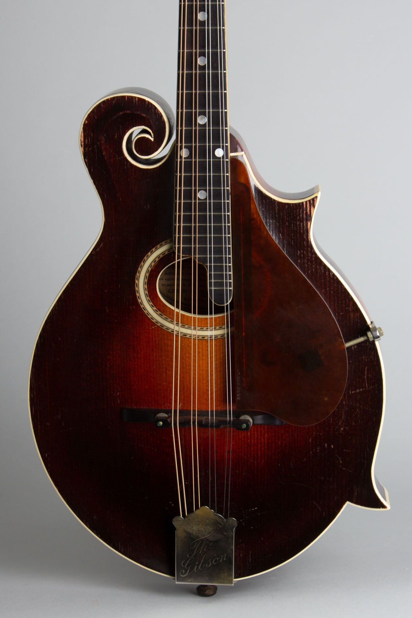 Gibson F-4 Carved Top Mandolin (1927)