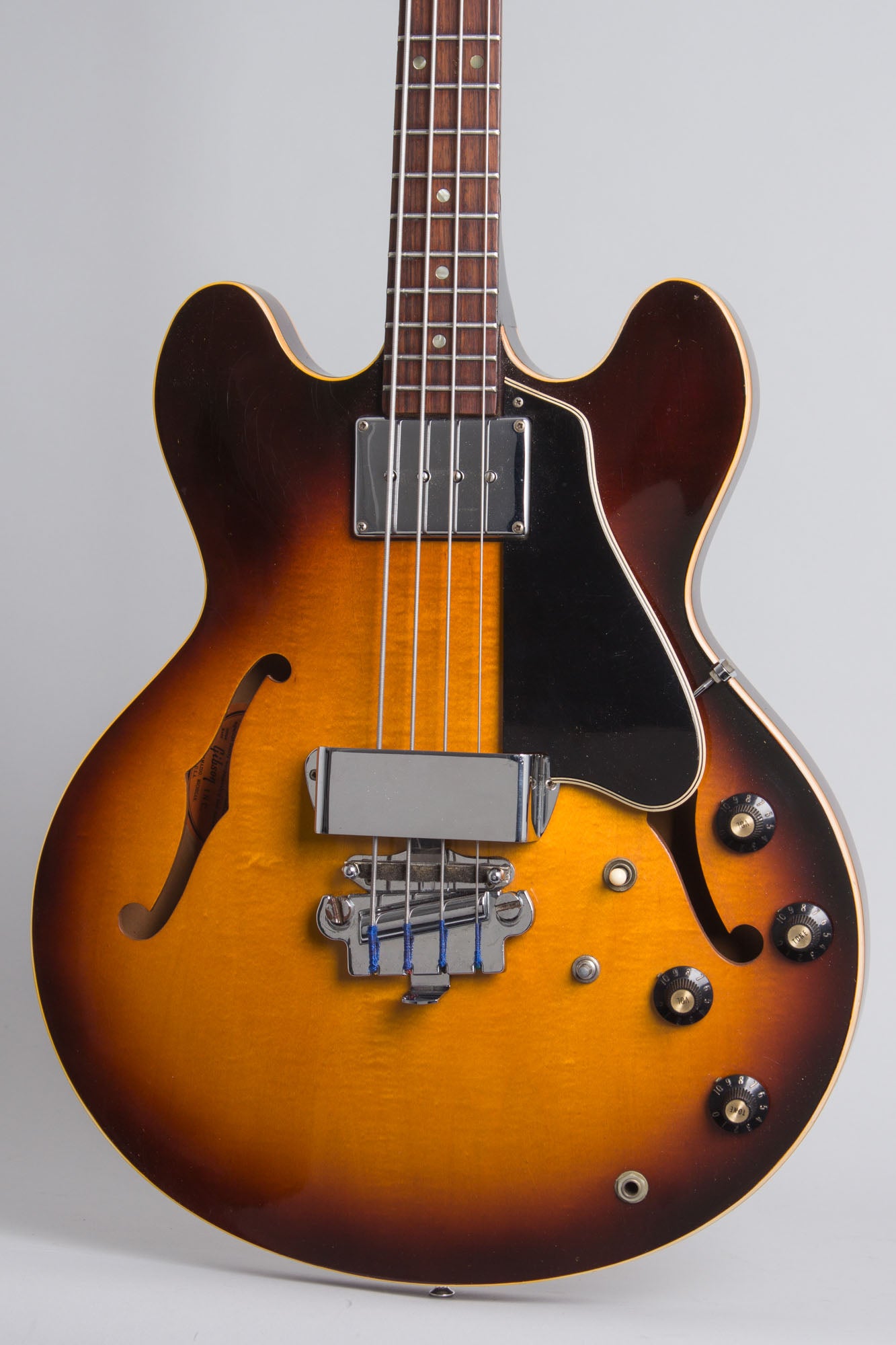 Gibson EB-2D Electric Bass Guitar (1967)