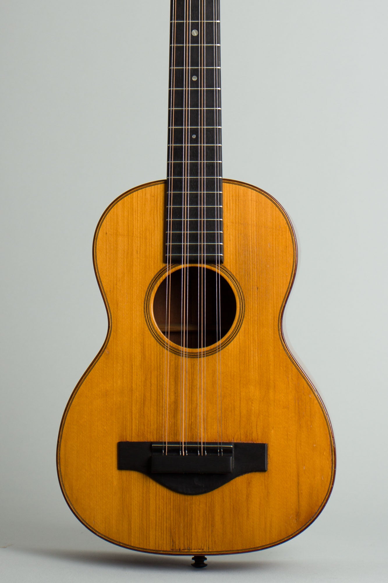 C. F. Martin T-18 Tiple (1924)