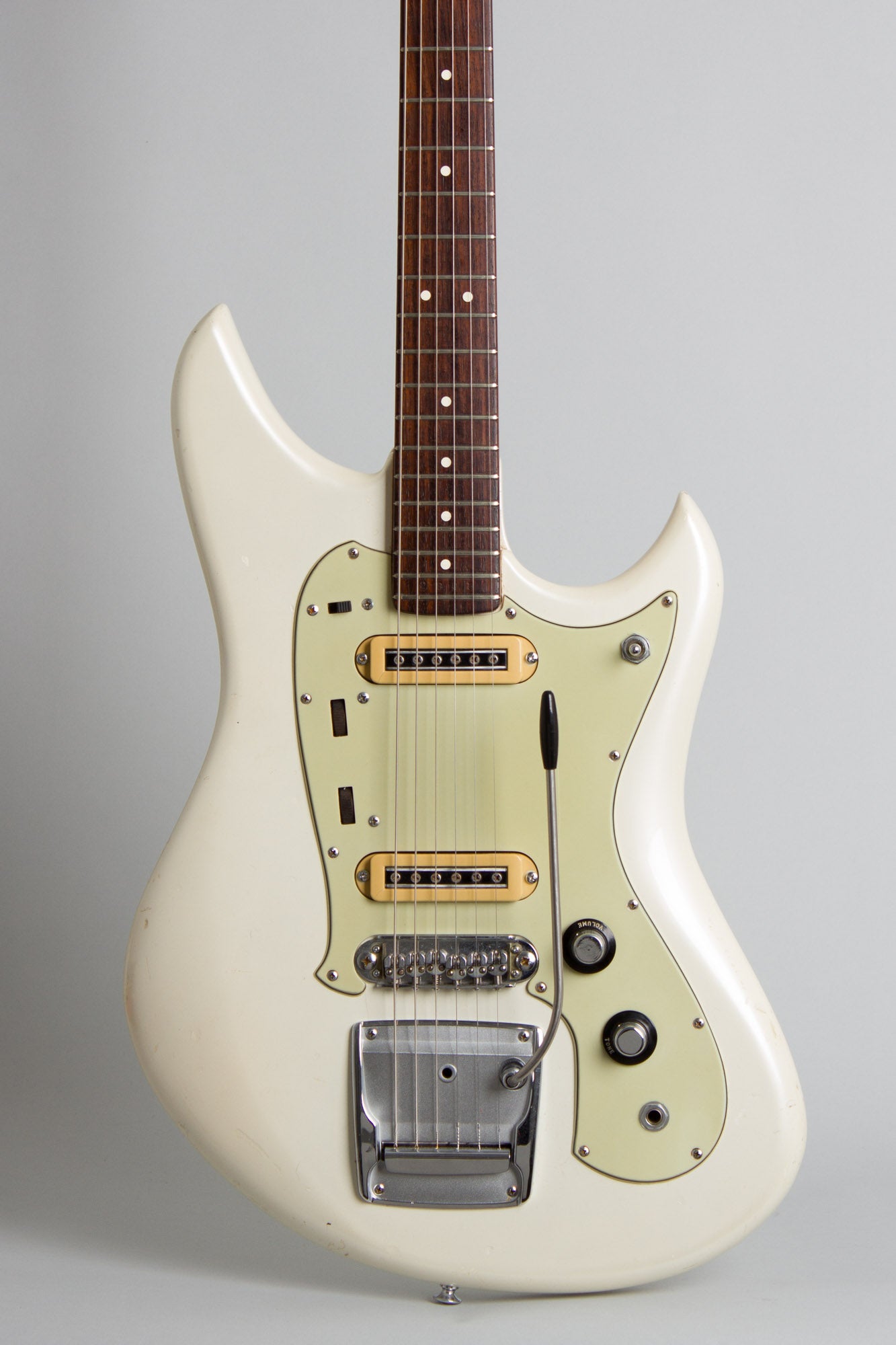 Yamaha SG-2 Solid Body Electric Guitar (1966)