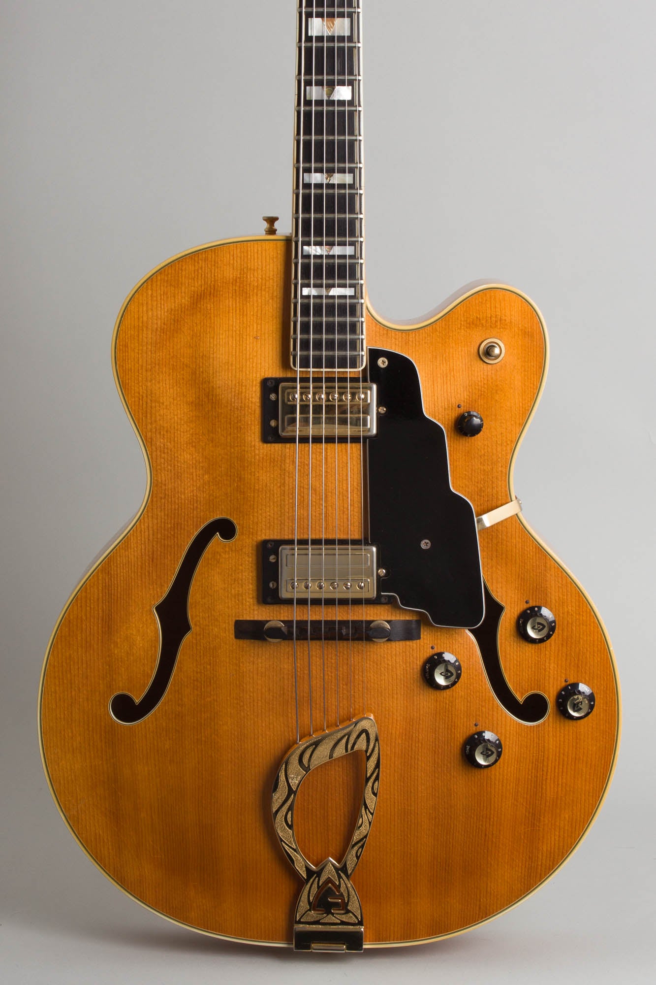 Guild X-500 Stuart Arch Top Hollow Body Electric Guitar (1979)