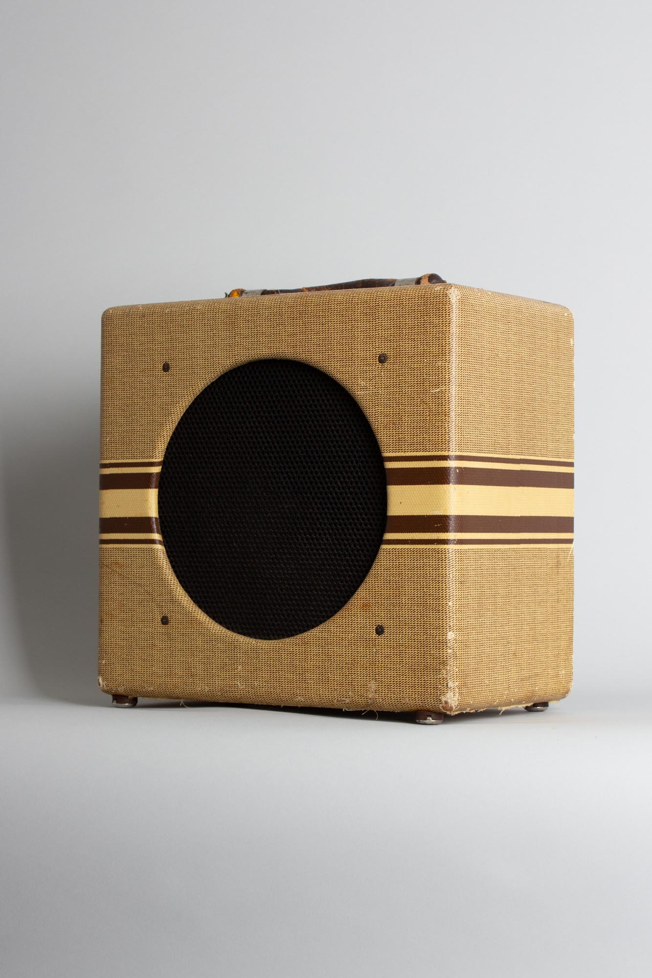 Gibson EH-100/ Recording King Model 1022 Tube Amplifier (1938)