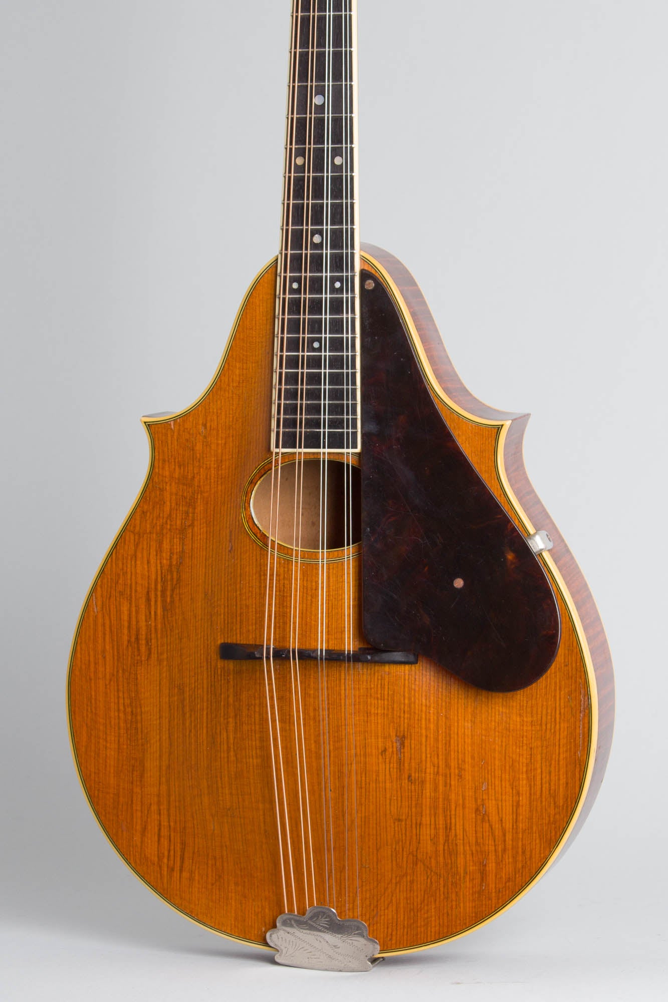 C. F. Martin Style 20 Carved Top Mandolin (1931)