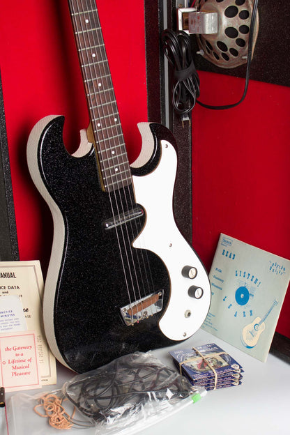 Danelectro Silvertone Model 1448 Amp-In-Case Set Semi-Hollow Electric Guitar (1965)