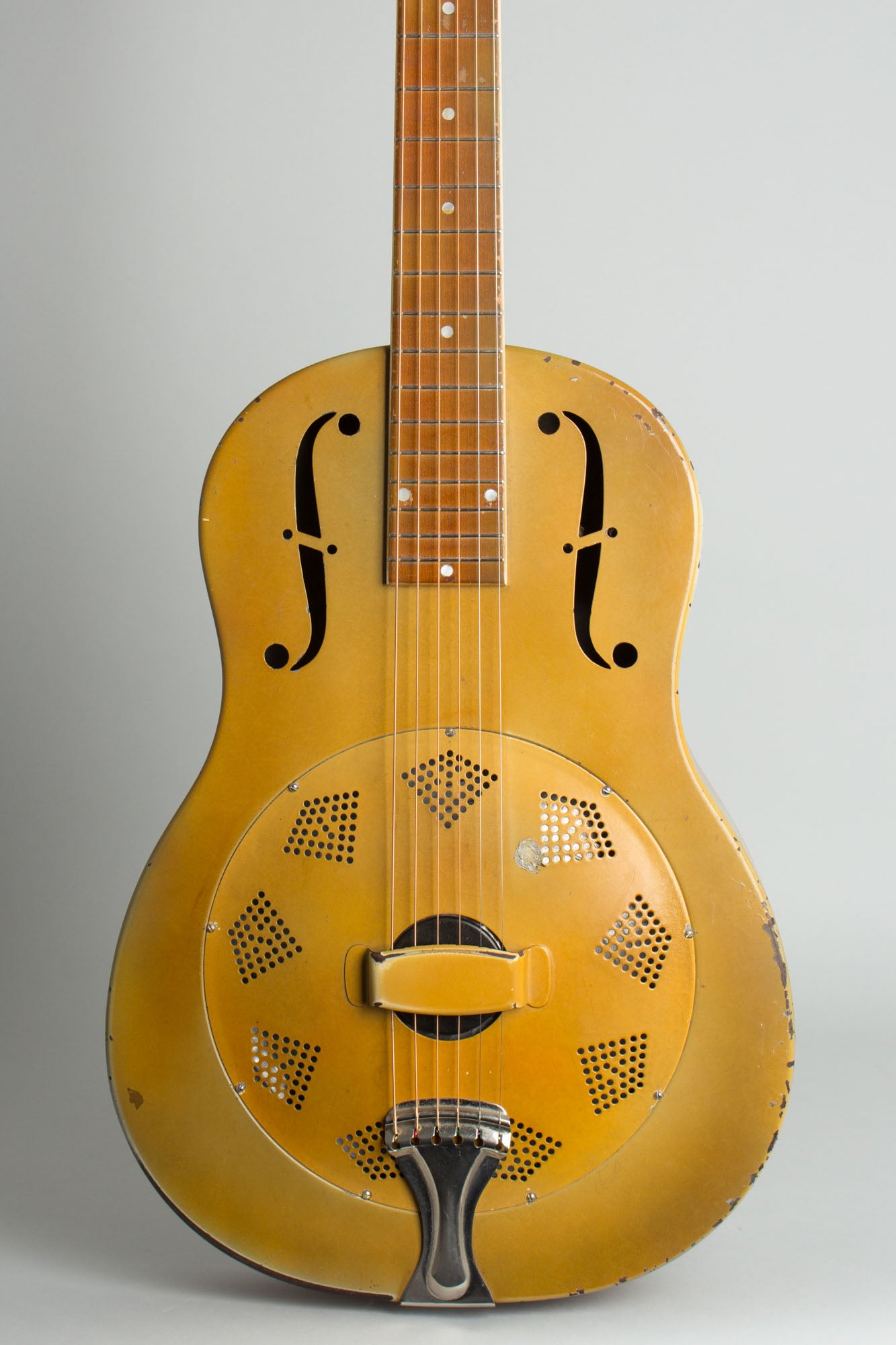 National Triolian Resophonic Guitar (1931)