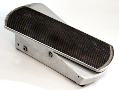Bigsby Volume Pedal Effect (1960's)