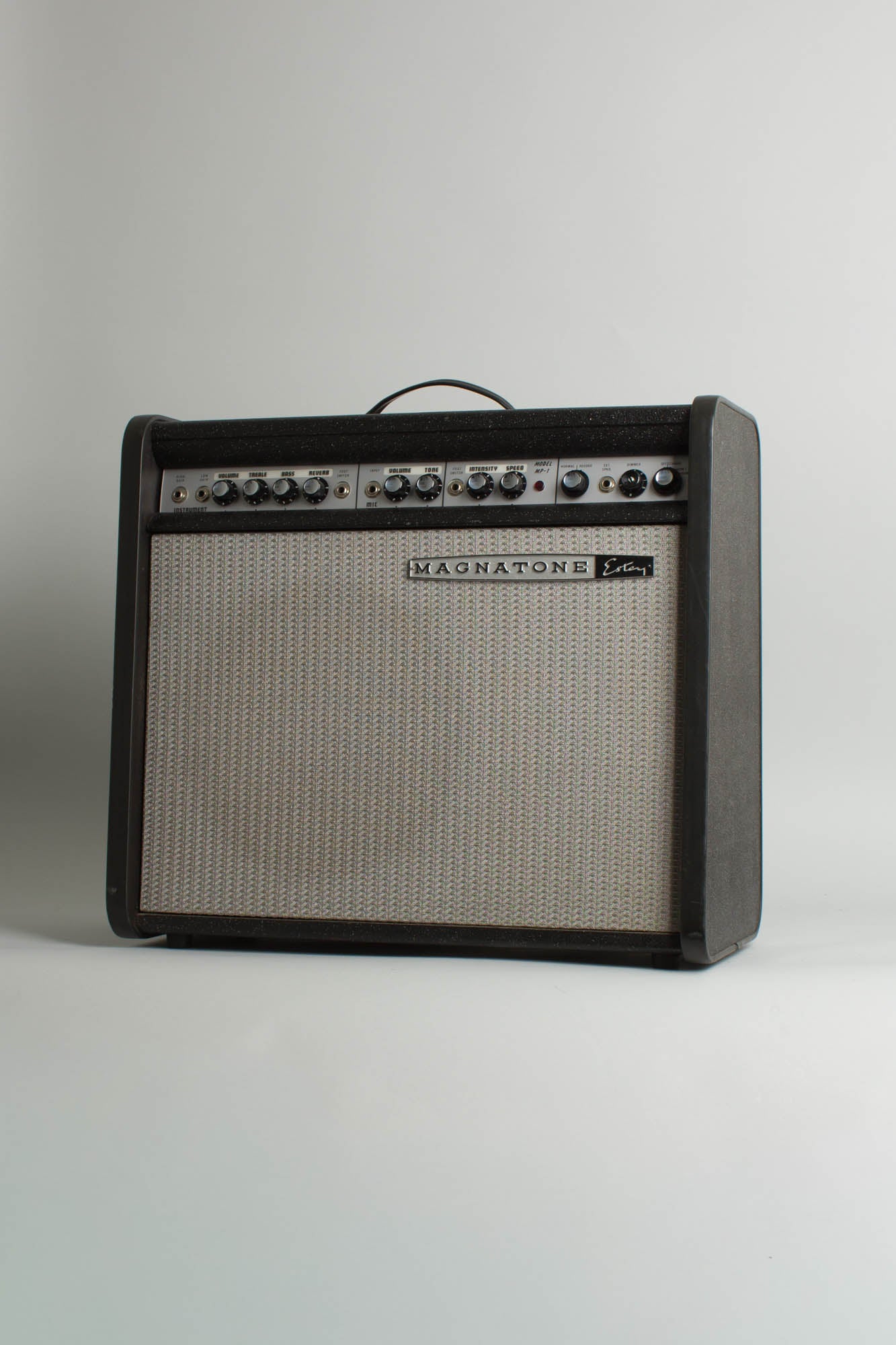Magnatone Model MP-1 Tube Amplifier (1966)
