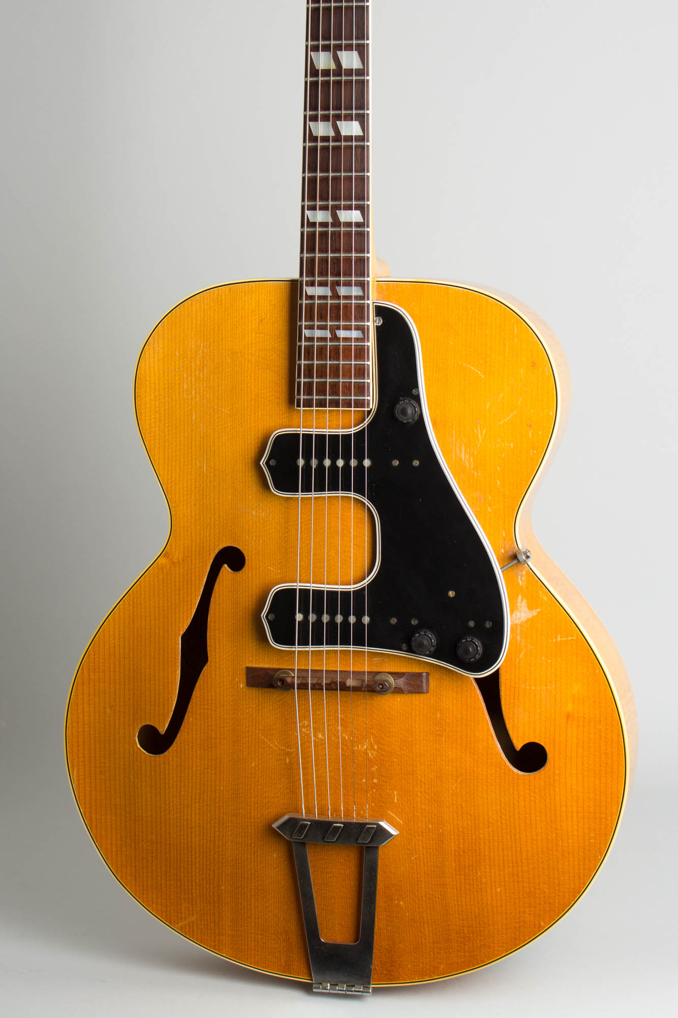 Gibson L-7N Arch Top Acoustic Guitar (1951)