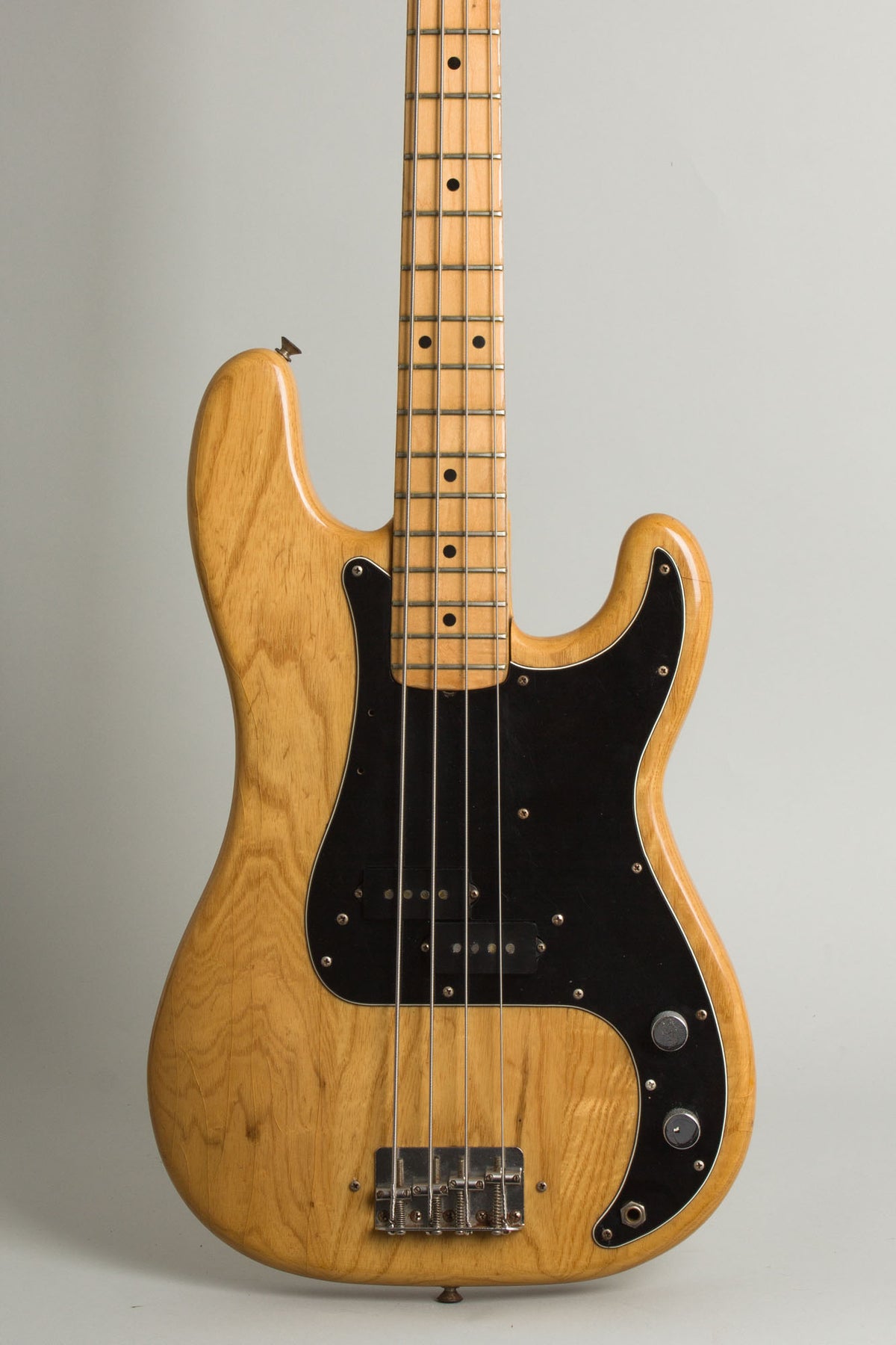Fender Precision Bass Solid Body Electric Bass Guitar (1980)