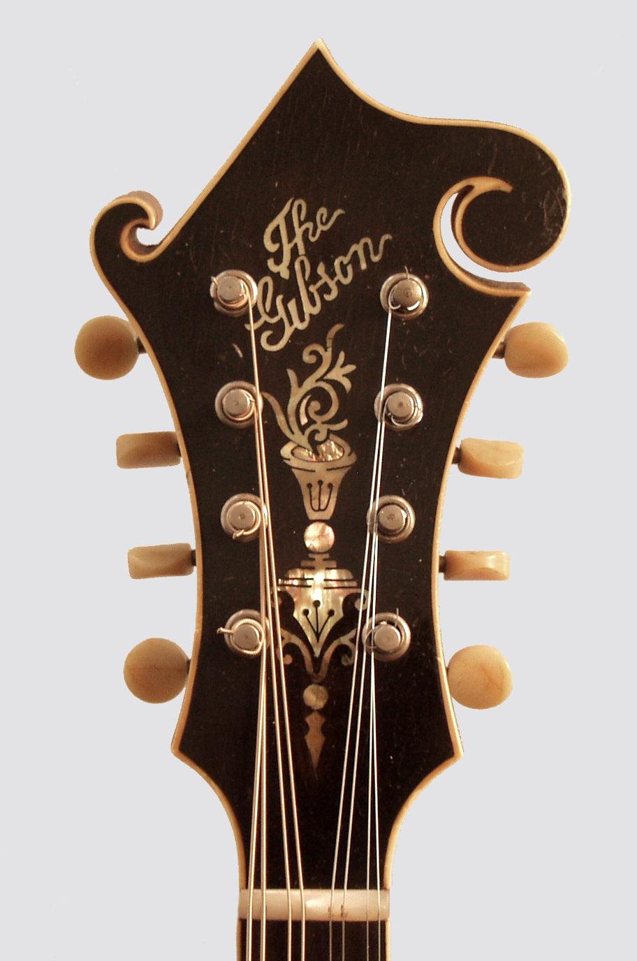 Gibson Model F-4 Carved Top Mandolin (1921)