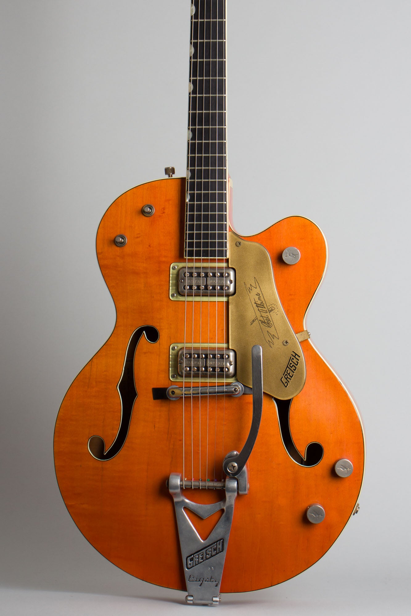 Gretsch Chet Atkins Hollow Body Model 6120 Arch Top Hollow Body Electric Guitar (1961)