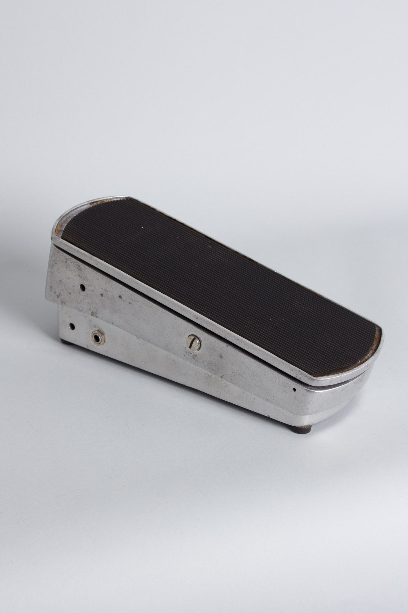 Bigsby Volume/Tone Pedal Effect (1960)