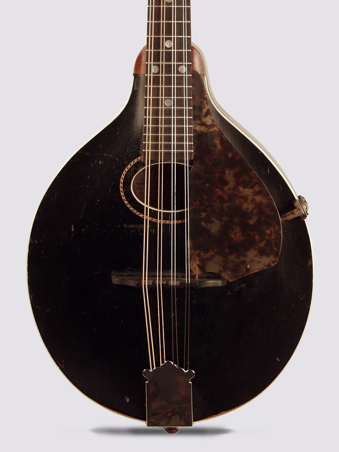 Gibson Style A Carved Top Mandolin (1916)