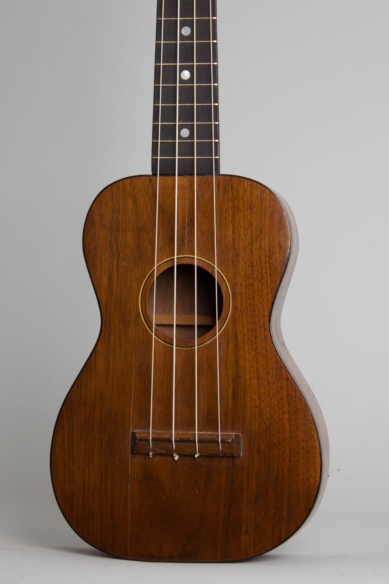 Harmony Continental Soprano Ukulele (1930)