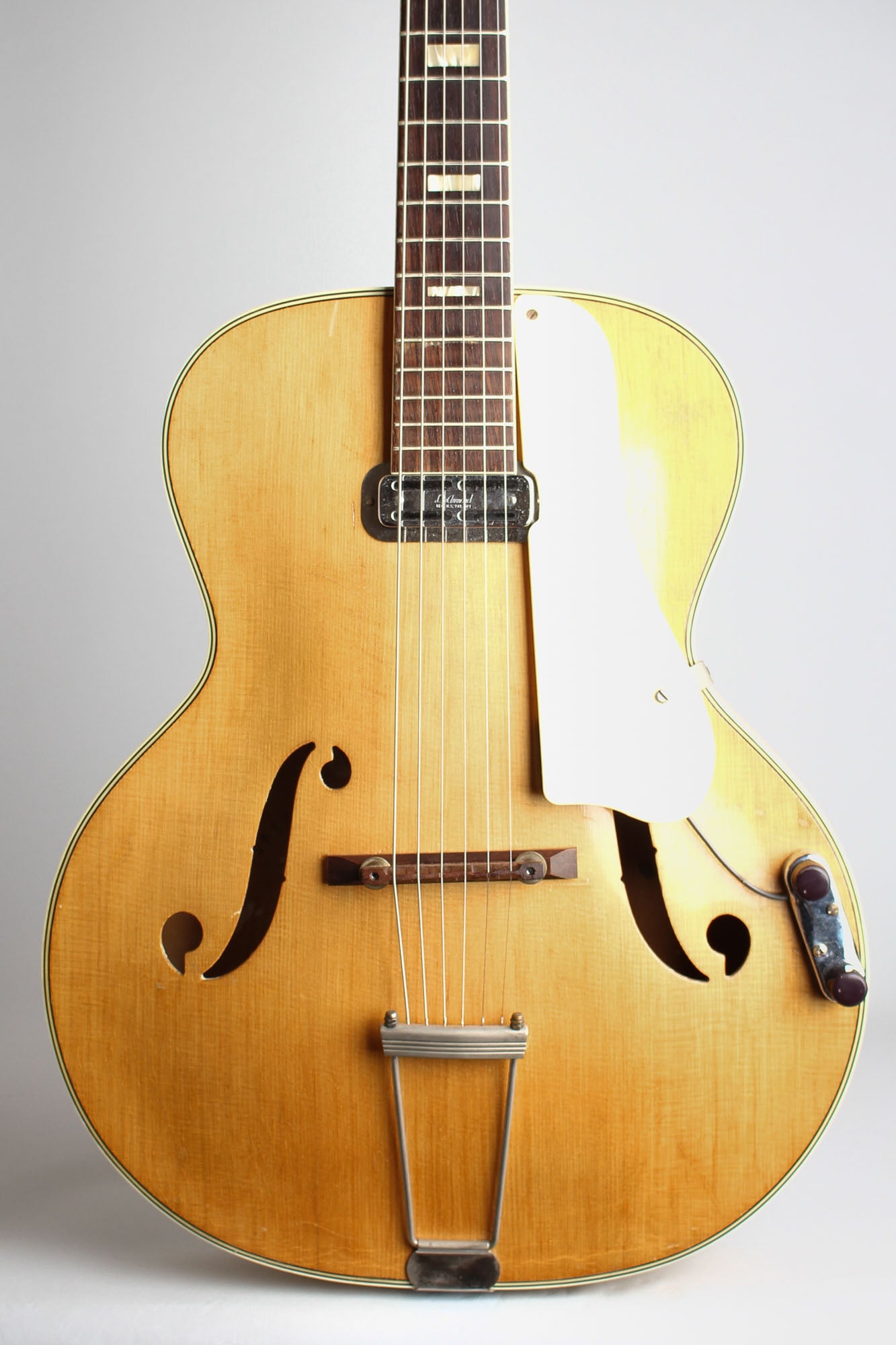 Harmony Monterey H-1457 Arch Top Acoustic Guitar (1957)