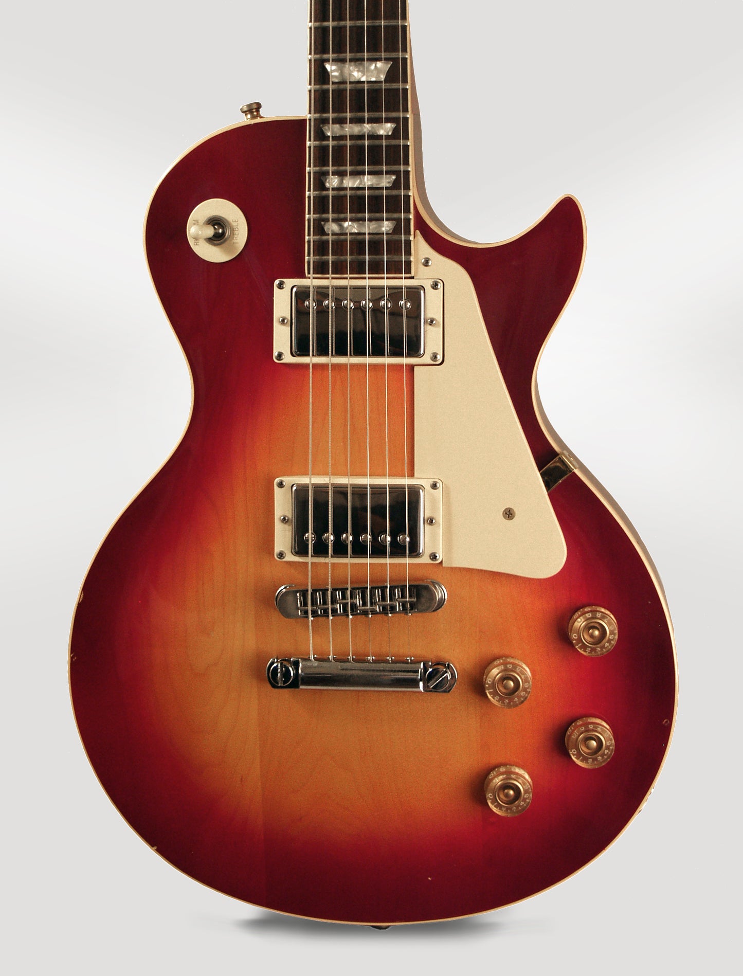 Gibson Les Paul Standard Solid Body Electric Guitar (1982)