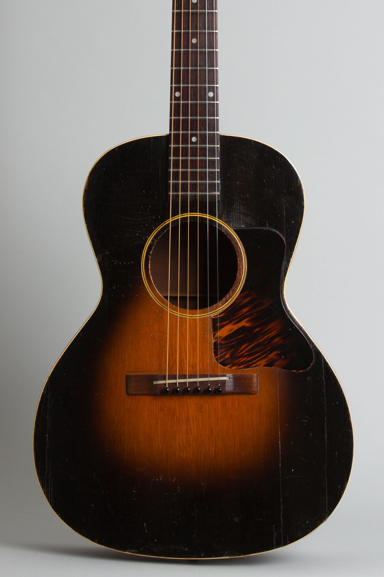 Gibson L-00 Flat Top Acoustic Guitar (1934)