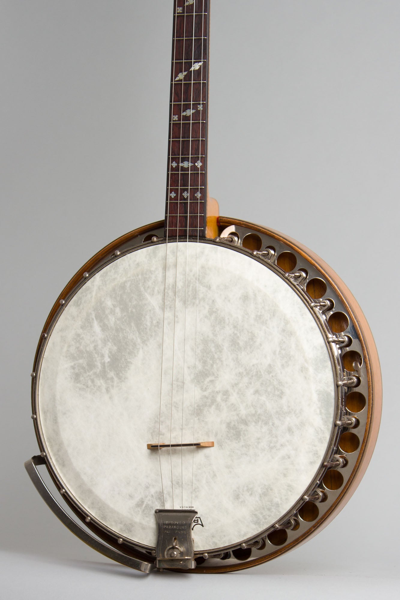 Paramount Style A Tenor Banjo (1925)