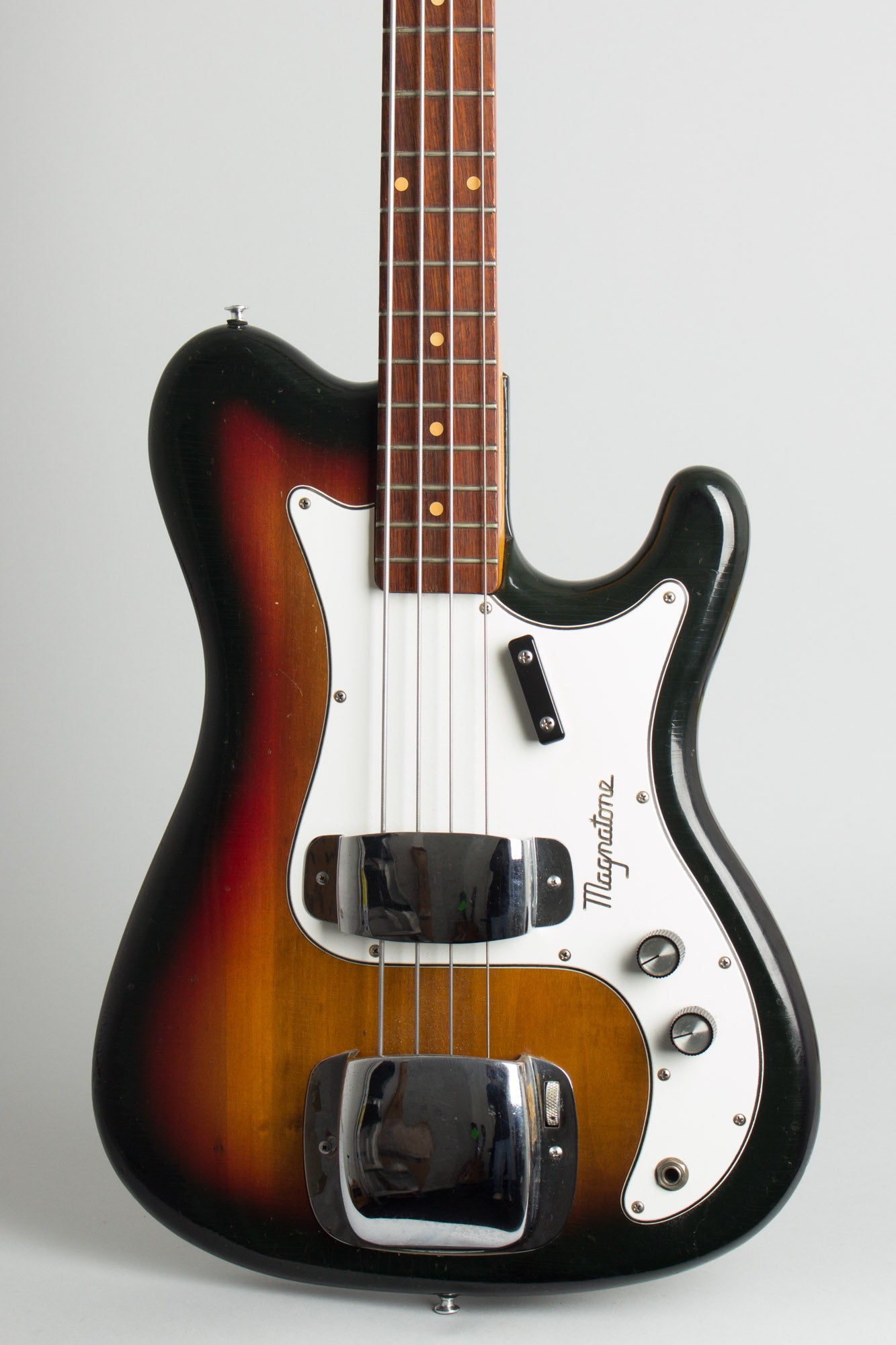 Magnatone Hurricane X-10 Electric Bass Guitar (1965)