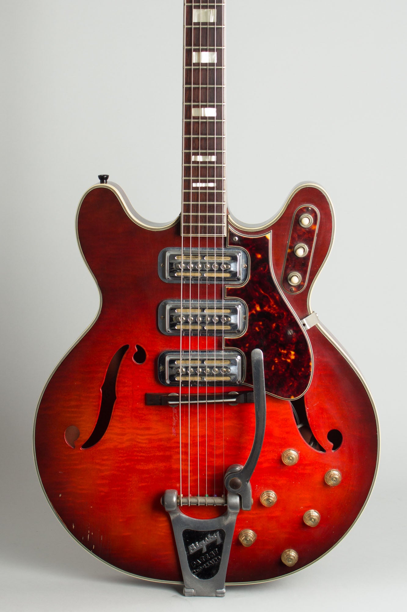 Harmony H78 Heath Model TG-46 Thinline Hollow Body Electric Guitar (1966)