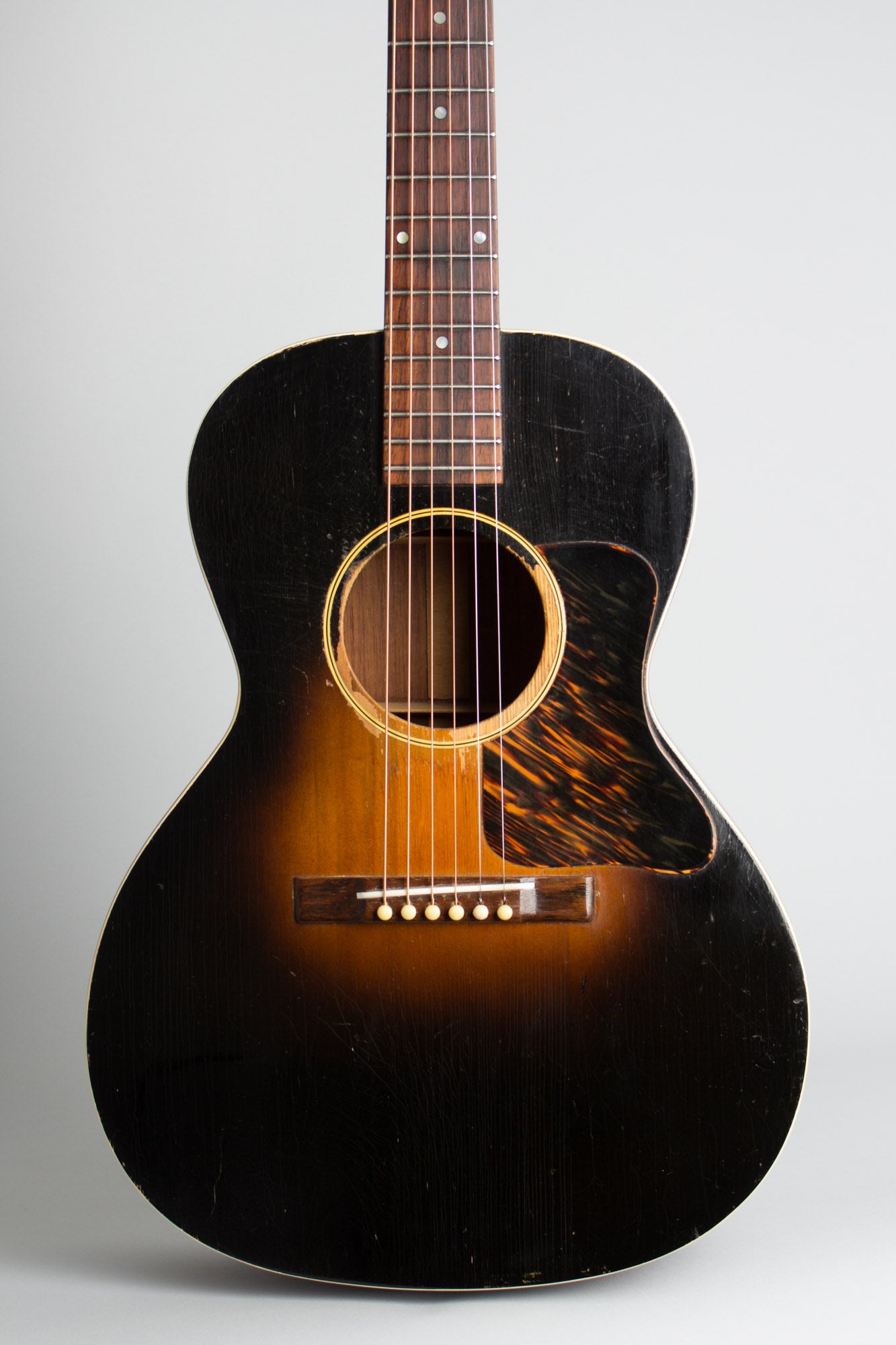 Gibson L-00 Flat Top Acoustic Guitar (1934)